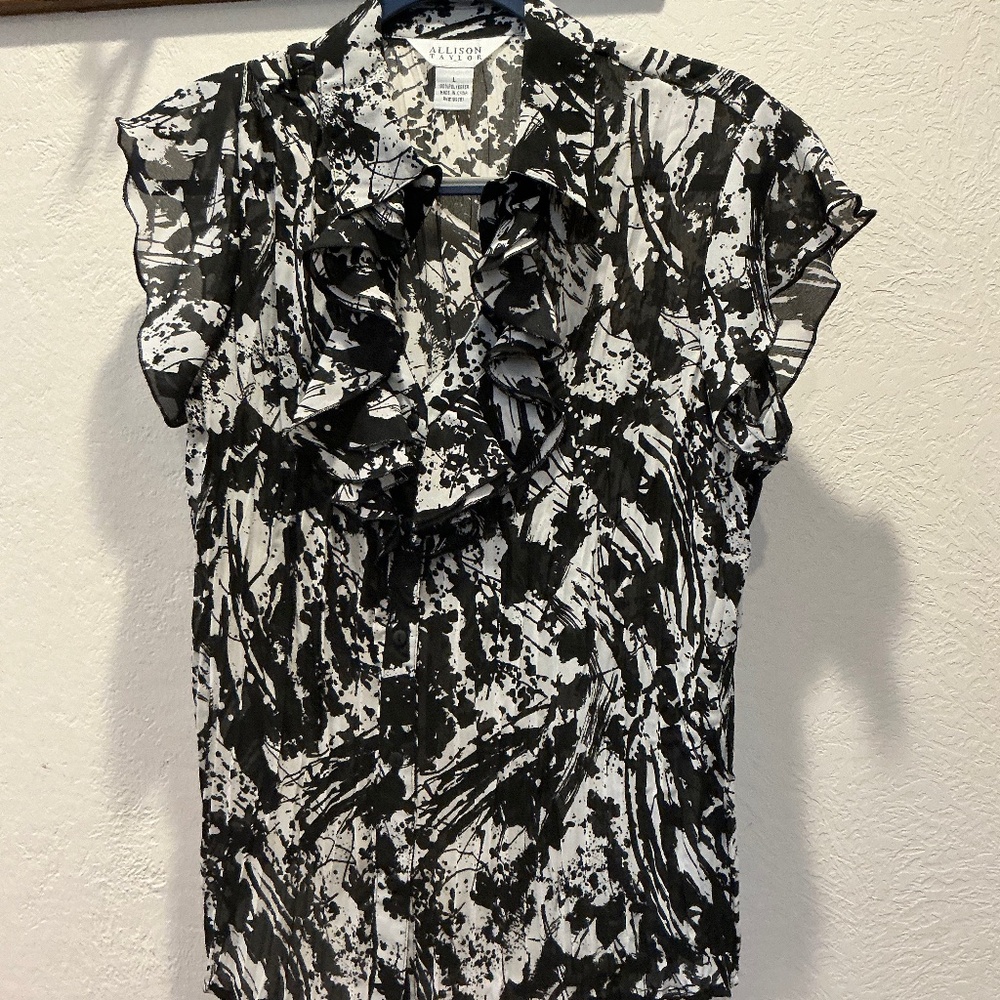 black and white blouse, Allison Taylor, L